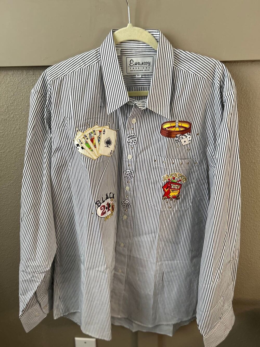 Embassy Fashions women’s vintage button front shirt